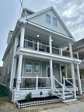 One Block To The Beach and Boardwalk